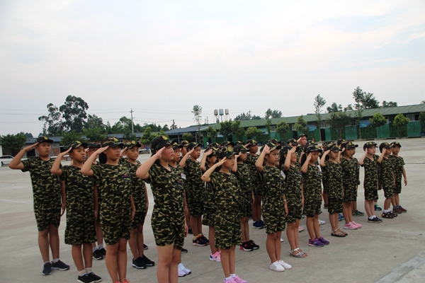 九龍坡夏令營隊列訓練